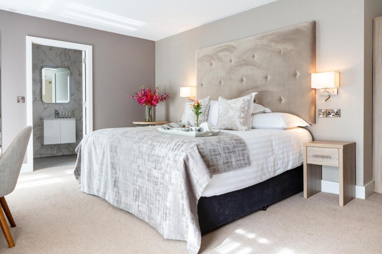 Готель Gleesons Townhouse Booterstown Дублін Екстер'єр фото